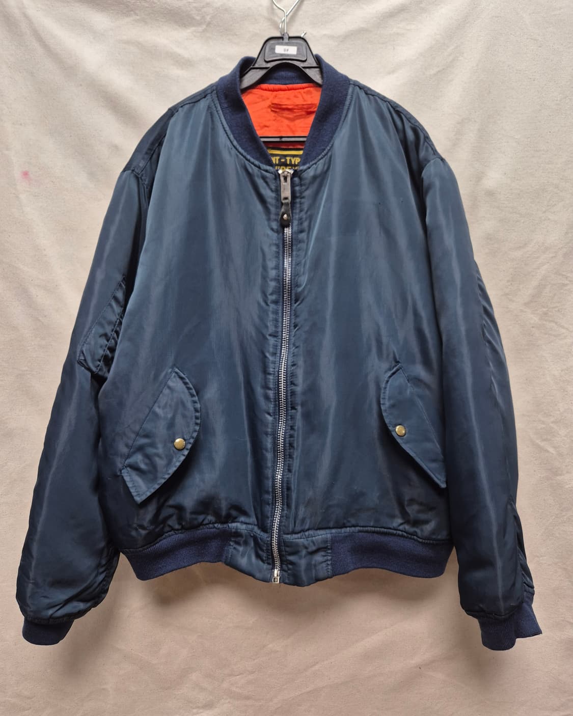 아비렉스 ma-1 네이비 상품이미지3