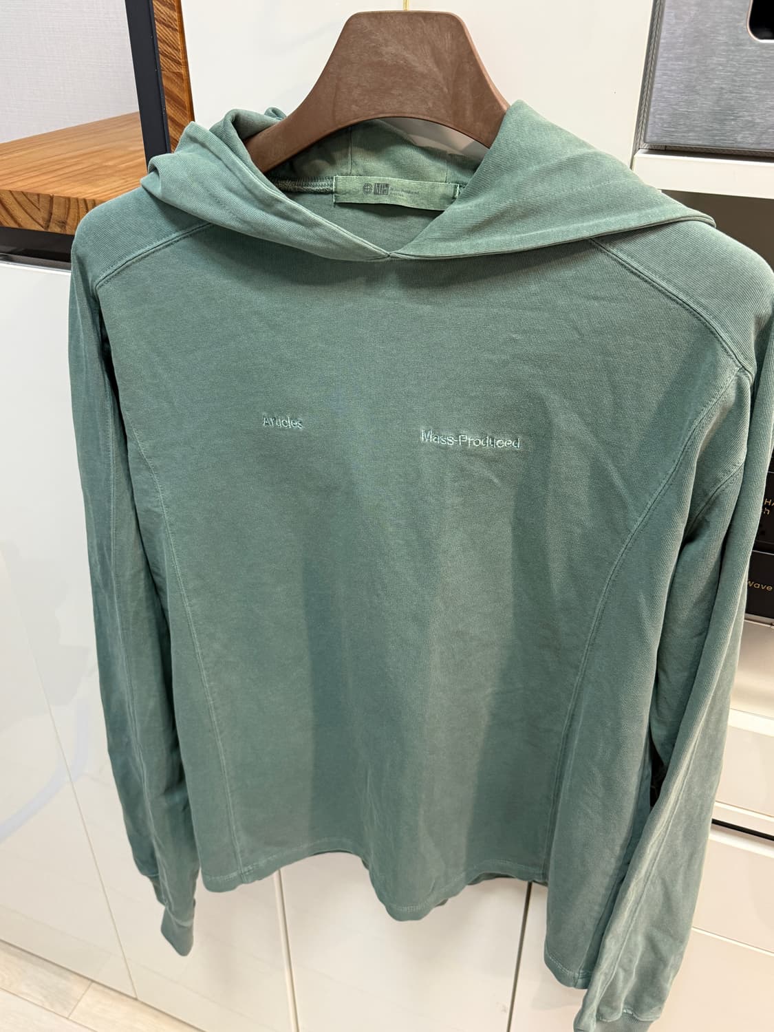 플라스틱 프로덕트 롱슬리브 후드티 M사이즈 판매합니다 ! 상품이미지2