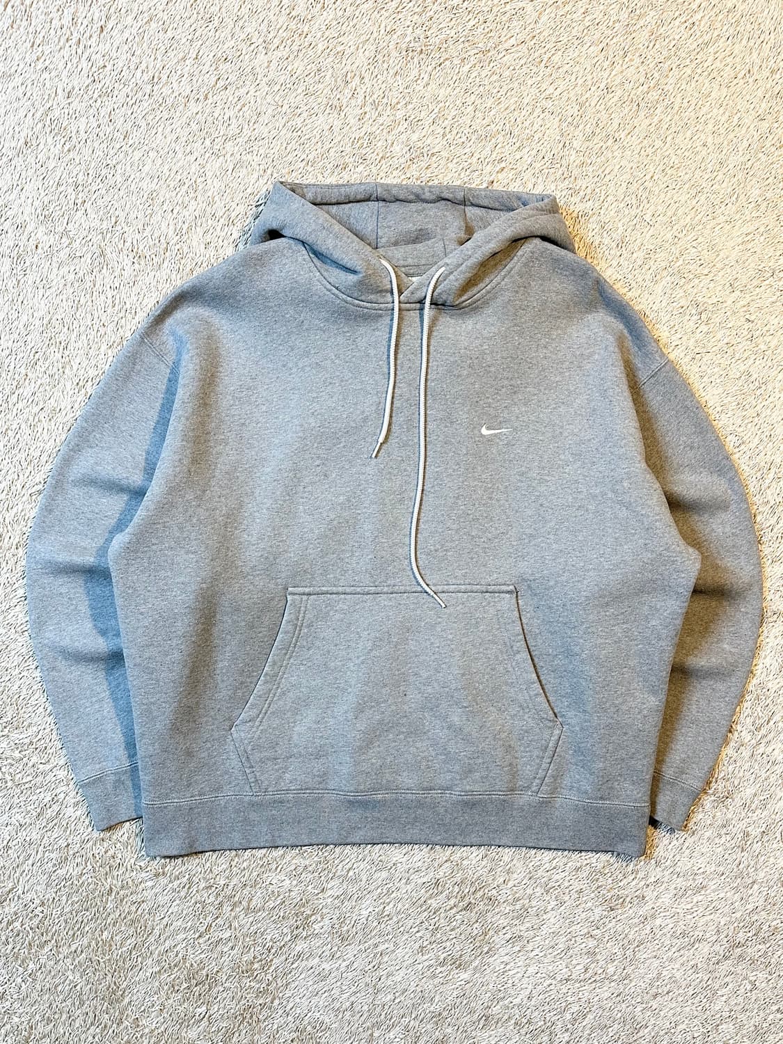 나이키 NIKE NRG 솔로 스우시 플리스 후드티 그레이 상품이미지1