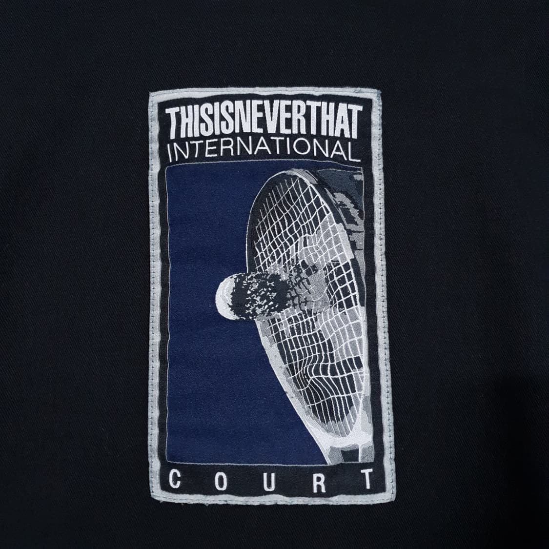 L (100) 디스이즈네버댓 오버핏 배색 후면 그래픽 트랙 자켓 블랙 상품이미지7