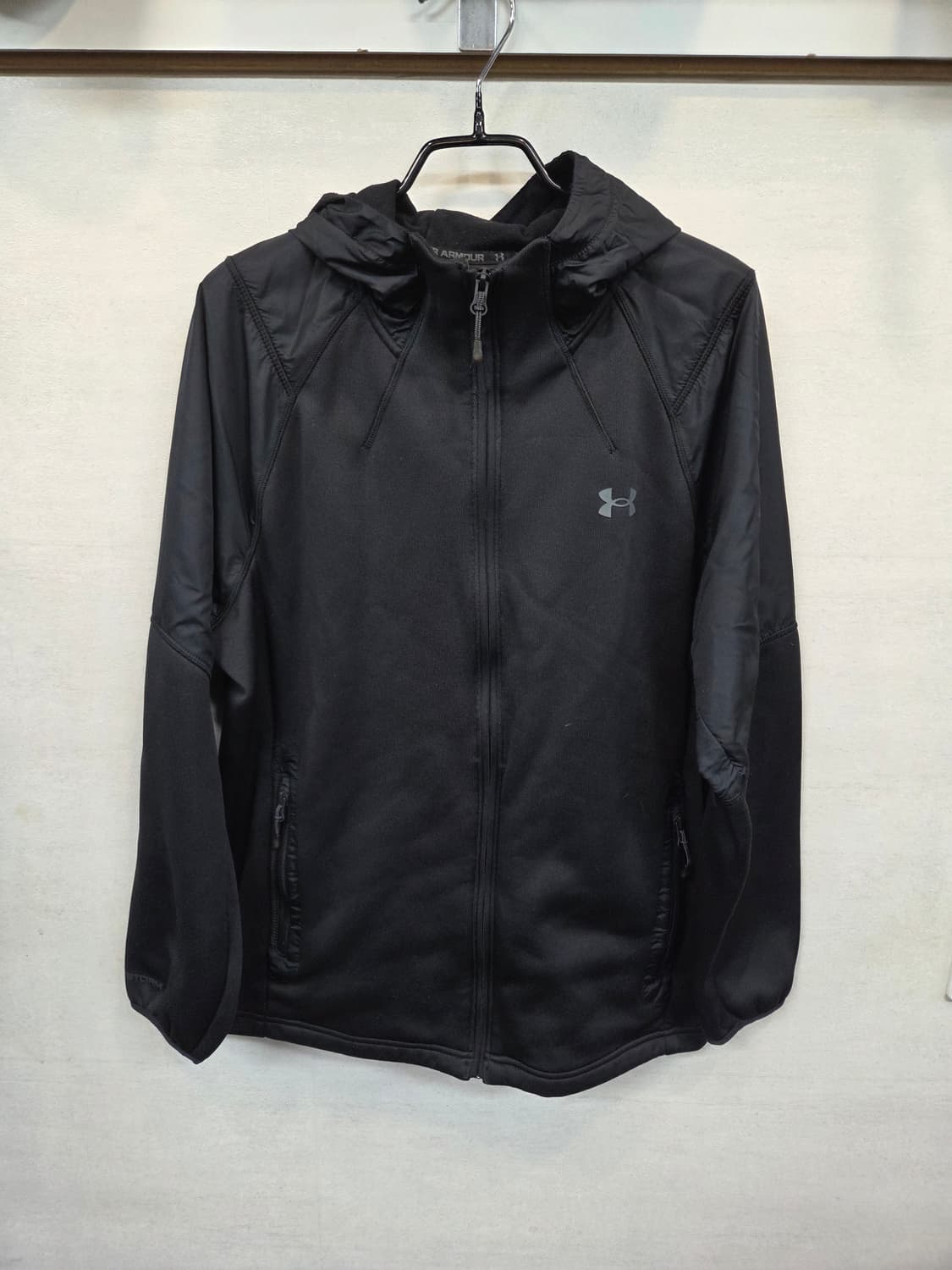 언더아머 에센셜 스웨킷 안감기모 후드져지 집업 xl 상품이미지1