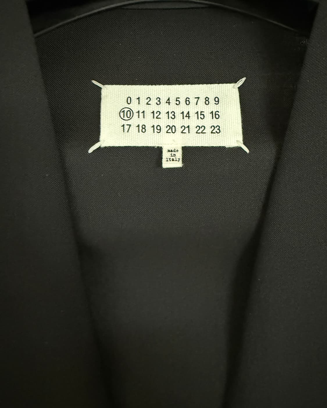 마르지엘라 카라리스 블랙 52 상품이미지1