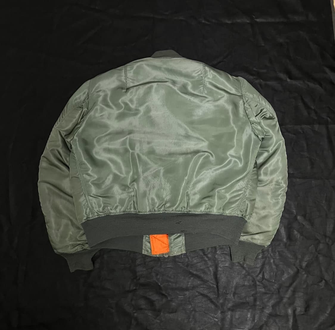 [L] 60s 오리지널 MA-1 C타입 크라운지퍼 상품이미지2