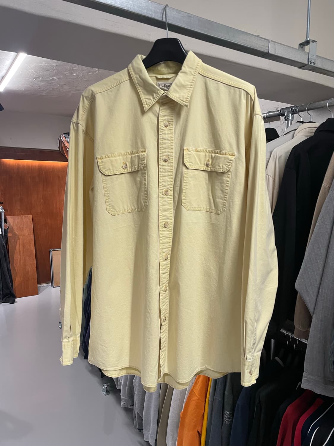 L.L bean shirt  (Light yellow color) 상품이미지4