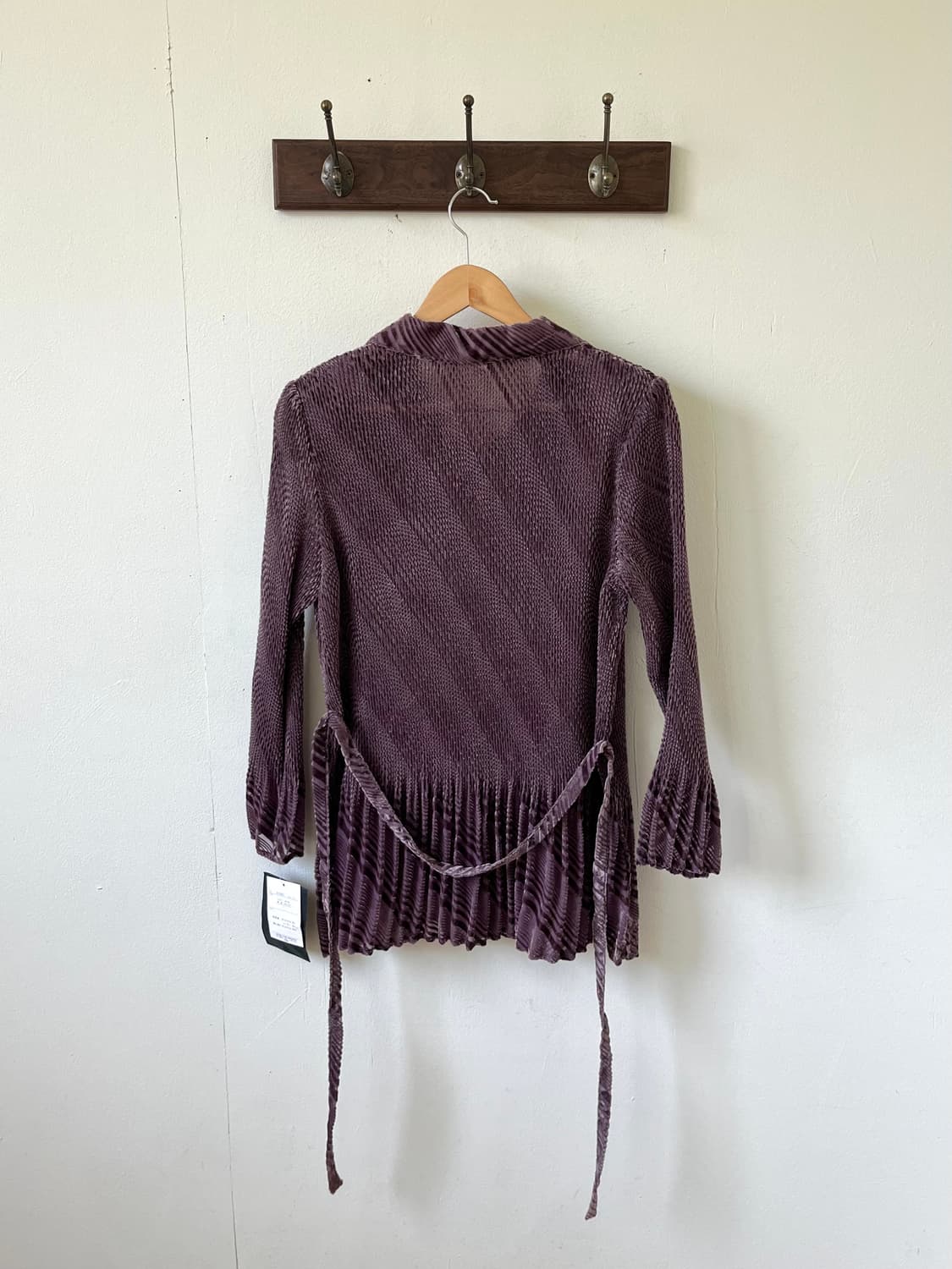 EARTHY MODE 로즈 벨벳 믹스 블라우스 상품이미지3