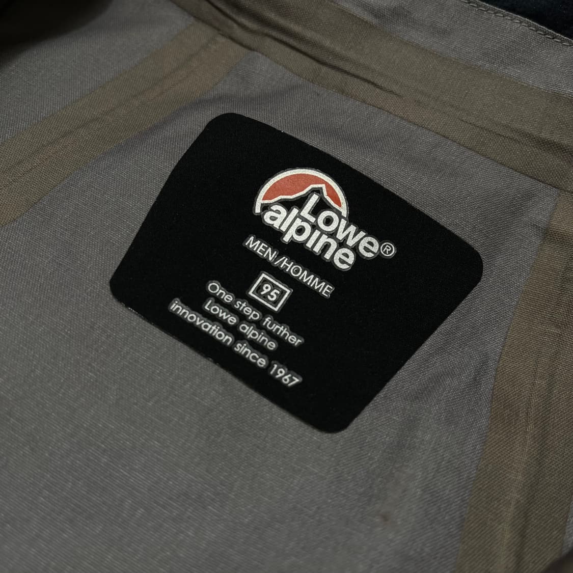 로우알파인 기능성 배색 바람막이 자켓 M/95 상품이미지6
