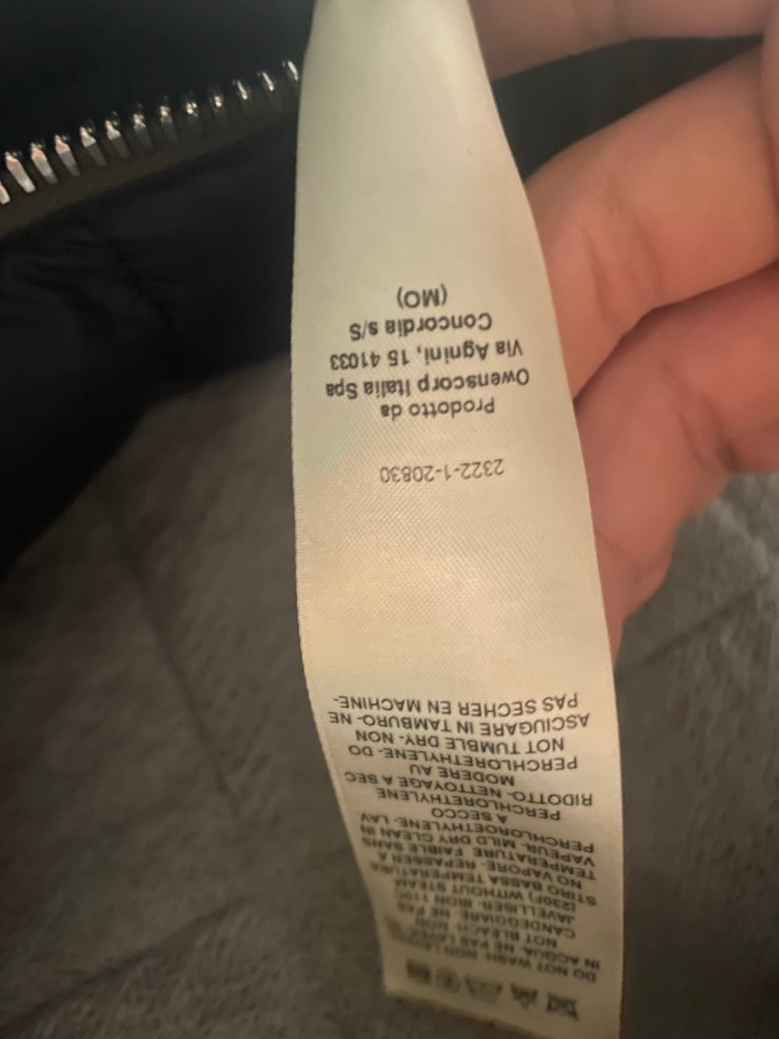 릭오웬스 김프 패딩 베스트 블랙 상품이미지4