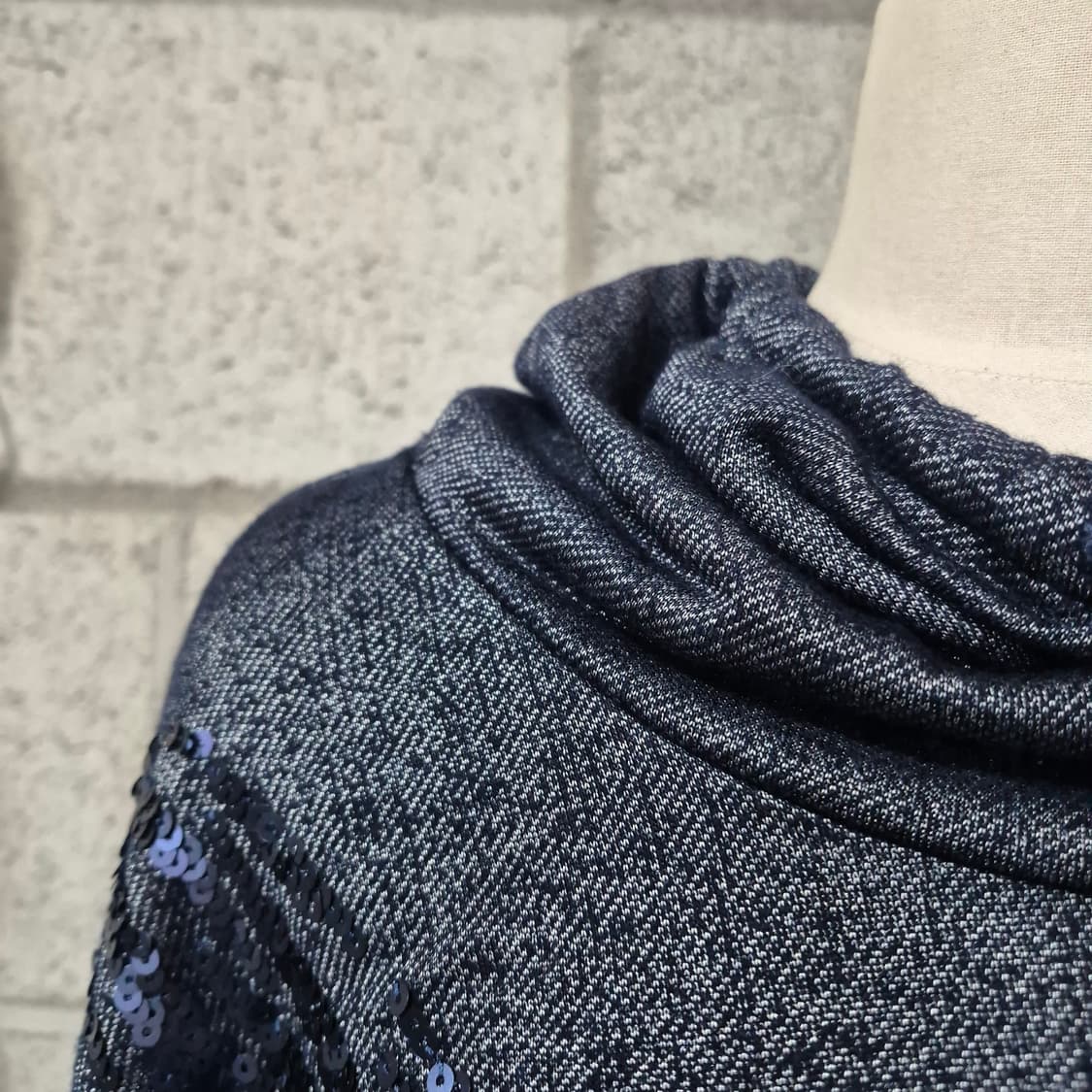 알마니 익스체인지 스팽글 티 상품이미지8