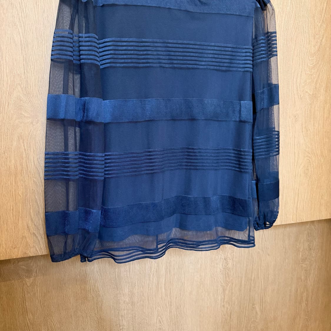 빈티지 긴팔 블라우스 쉬폰 시스루 스트라이프 배색 디테일 네이비 상품이미지5