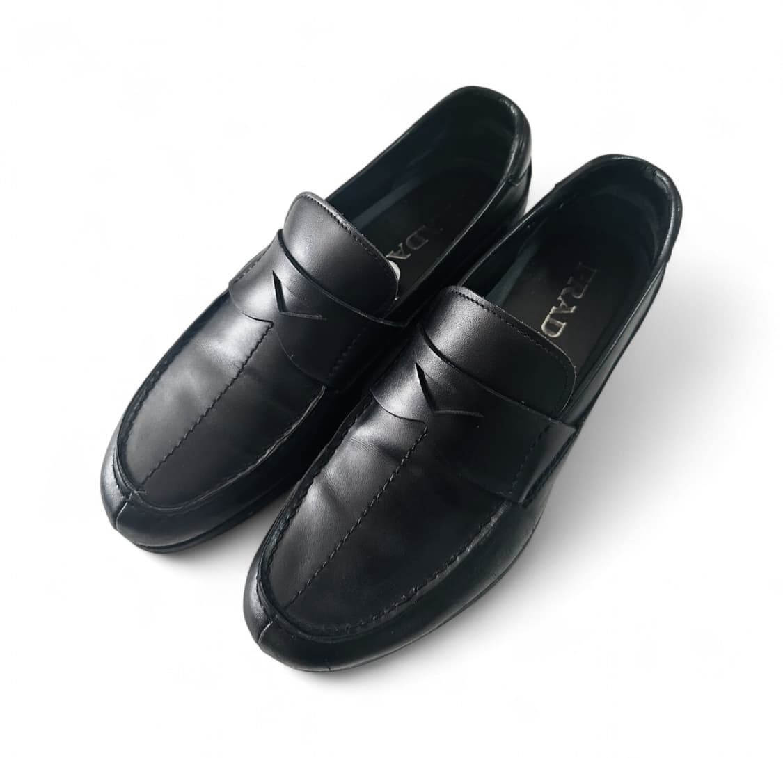 프라다 블랙 레더 로퍼 상품이미지1