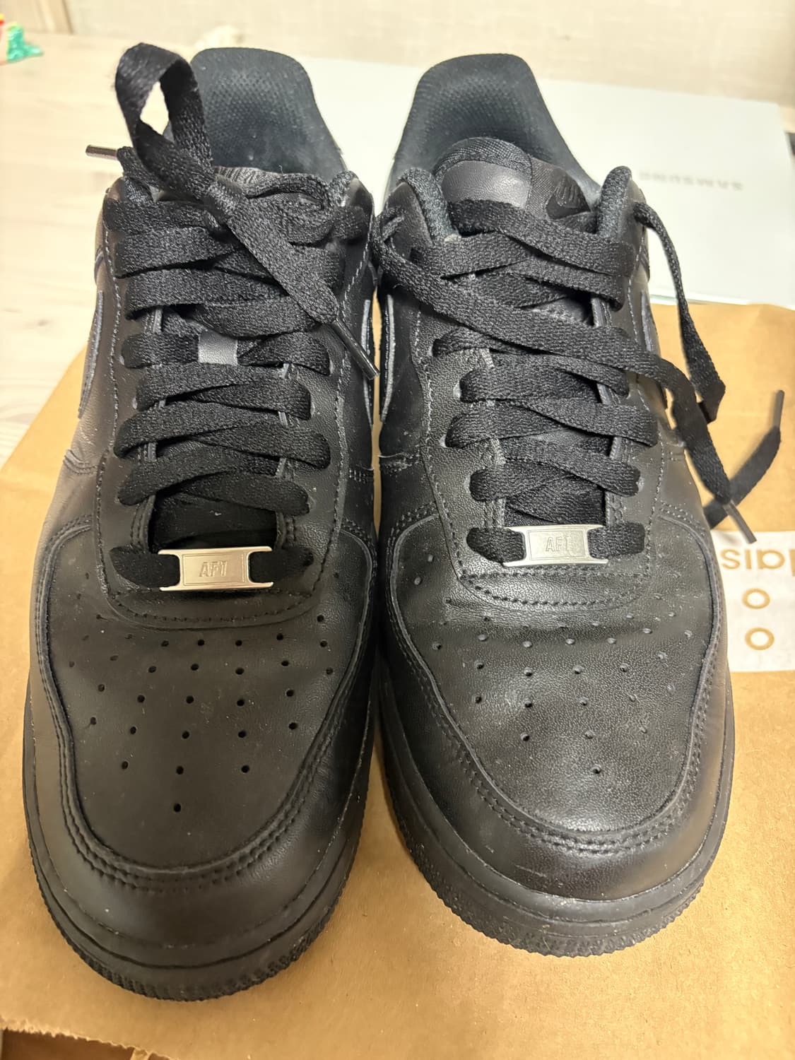 에어포스1 블랙 275 상품이미지1