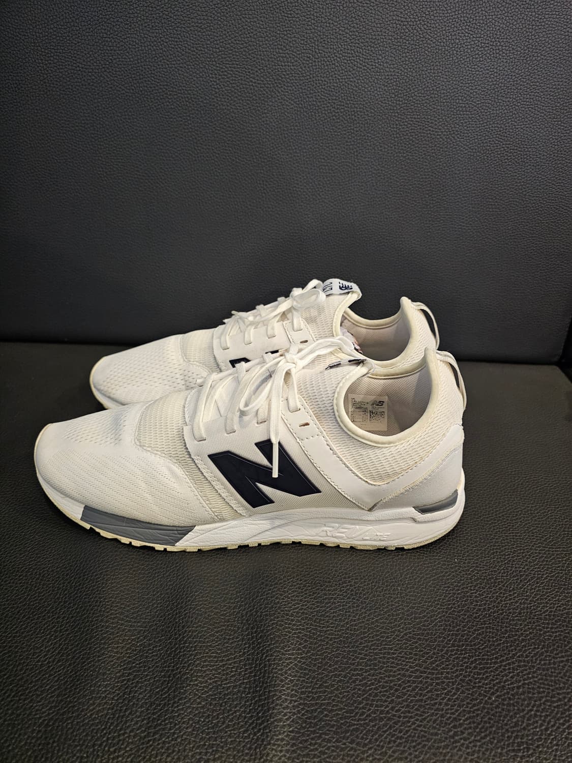 뉴발란스 247 화이트 런닝화 상품이미지4