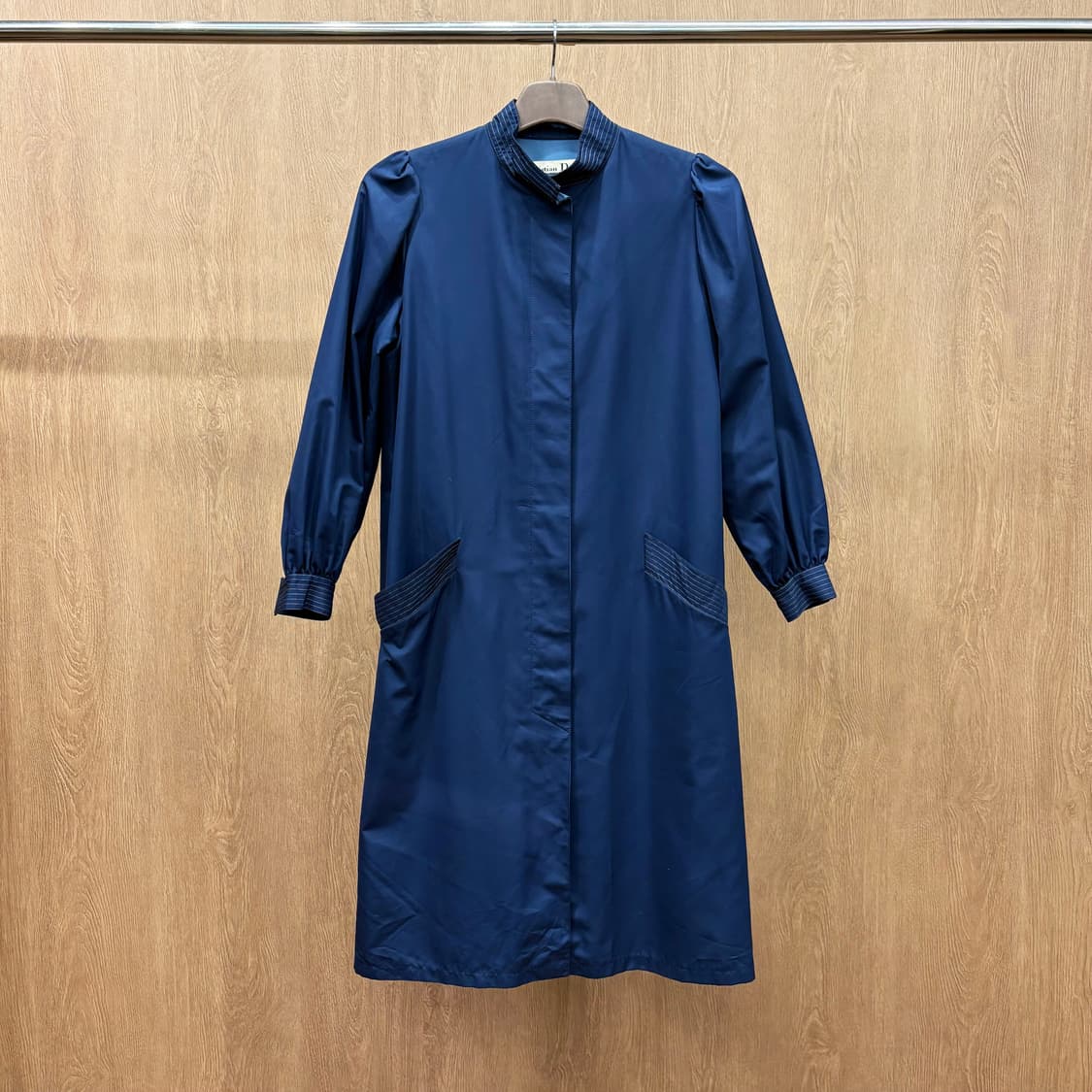 크리스찬 디올 프레타포르테 싱글 롱코트 숄더 퍼프 스티치 디테일 블루 상품이미지2