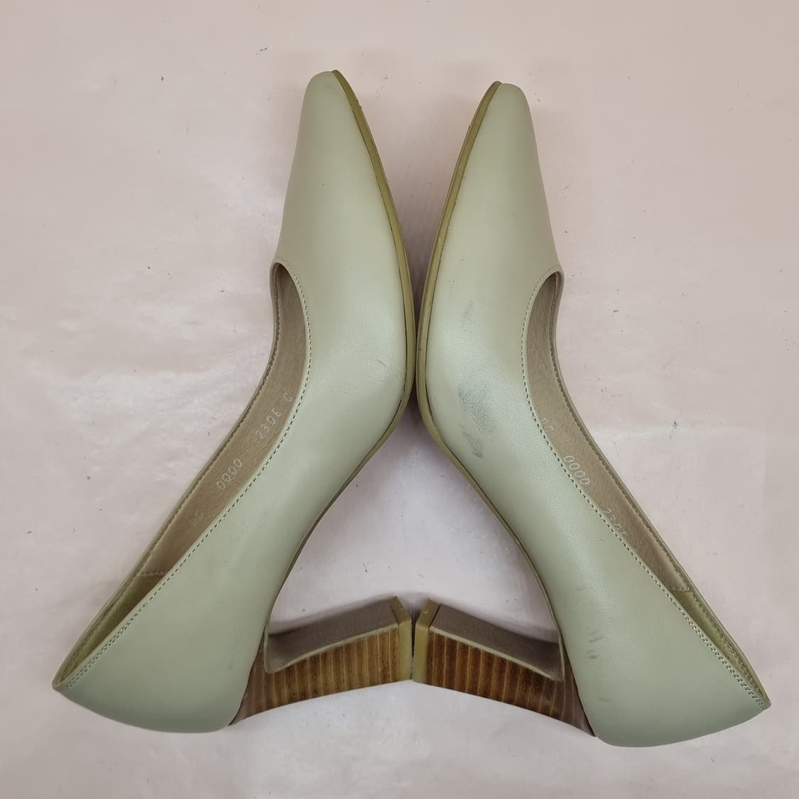 탠디 베이지 포인티드토 펌프스힐 230  굽7 상품이미지5