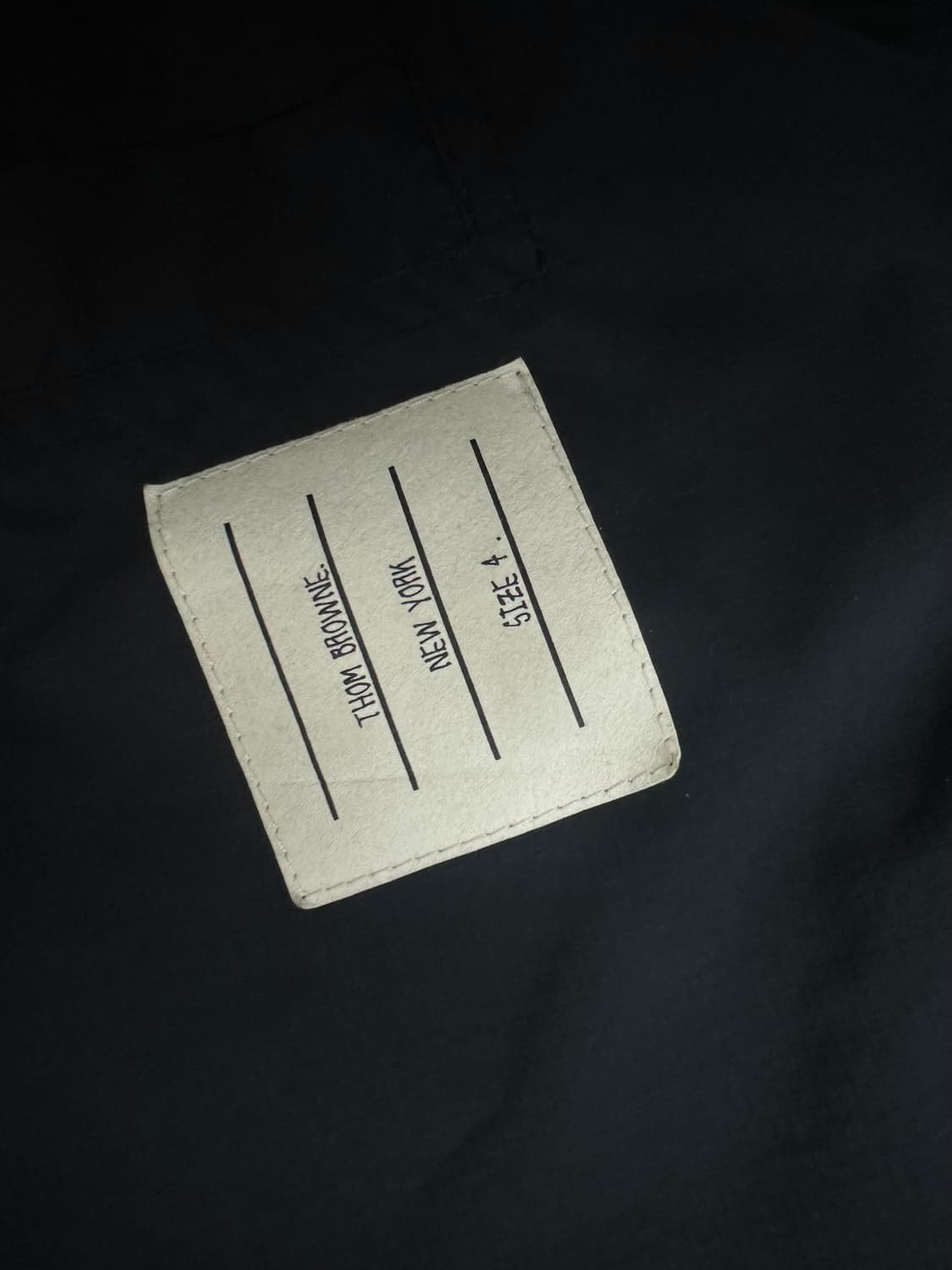 톰브라운 바람막이 상품이미지4