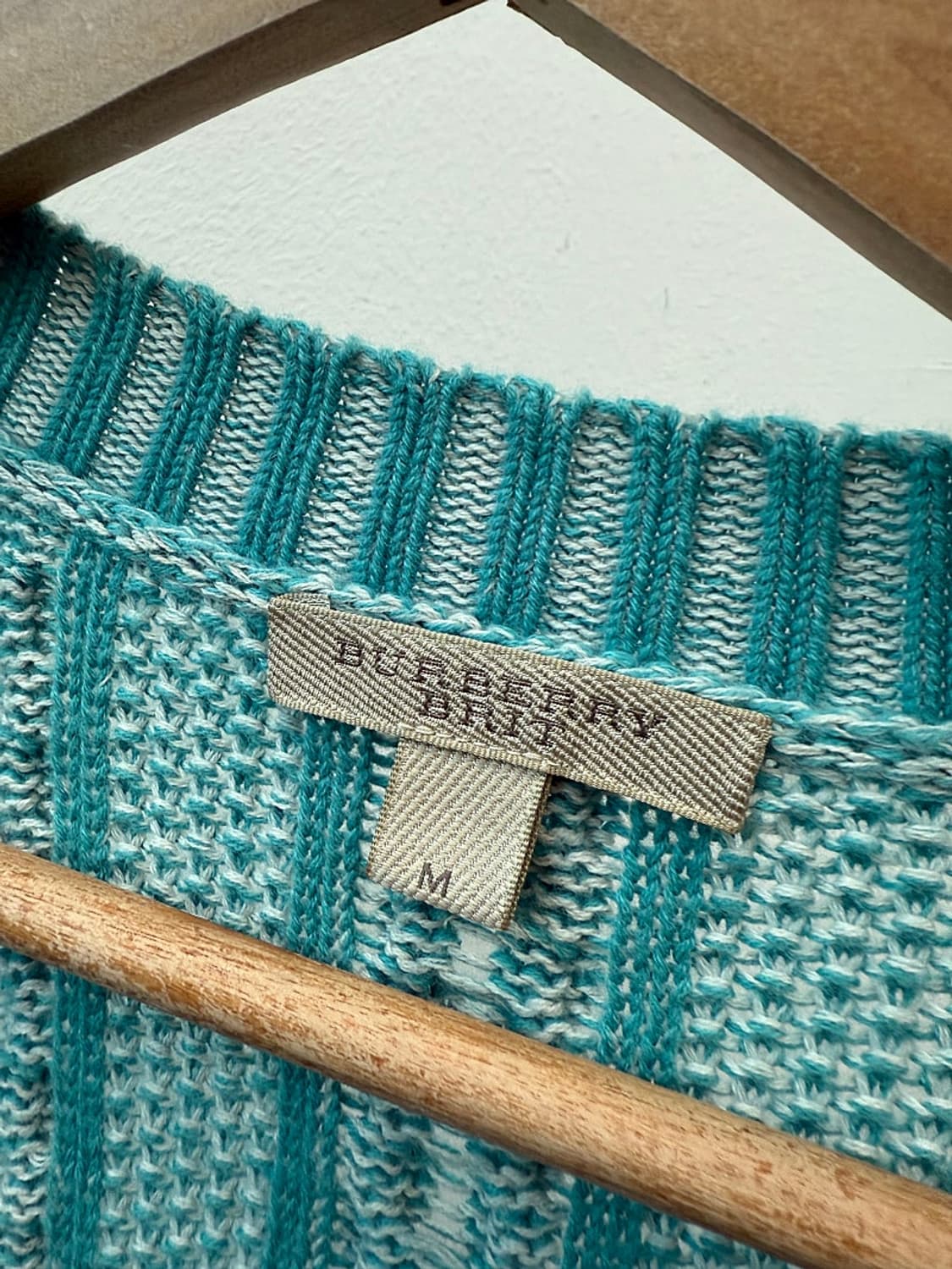 100) 버버리 씨그린 캐시미어 가디건 상품이미지4