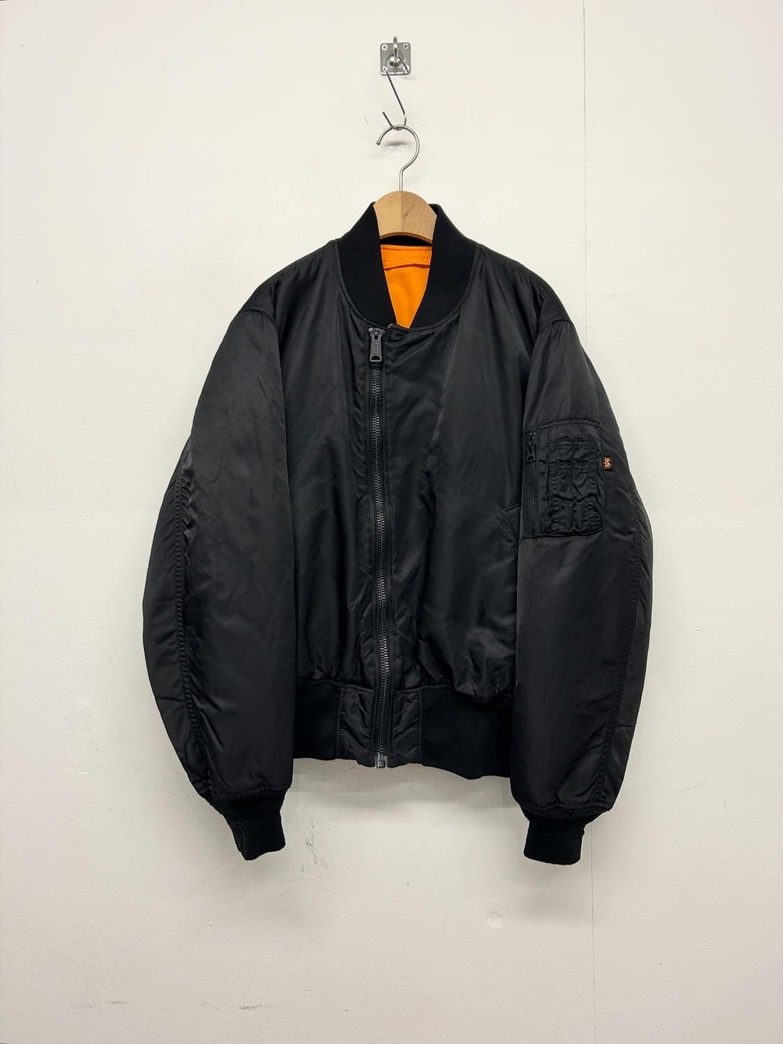 알파인더스트리 X 니코엔드 MA-1 항공점퍼 상품이미지1