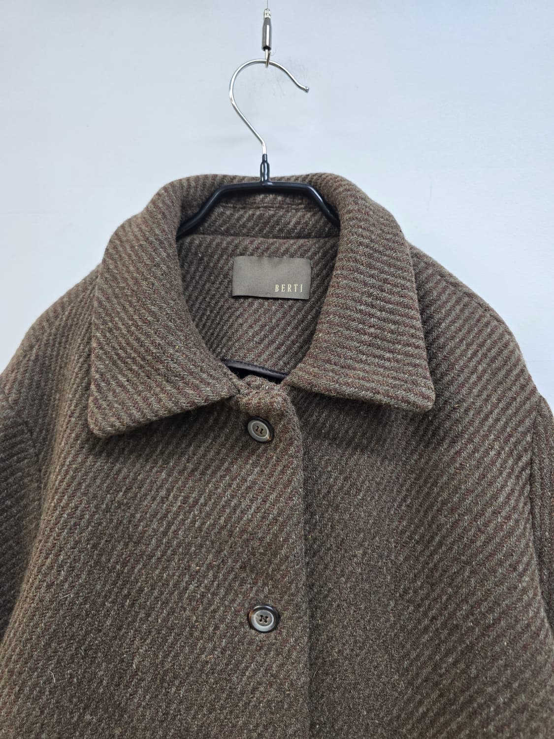 베르띠 berti 아방핏 도톰 울 스웨이드패치 자켓 상품이미지2