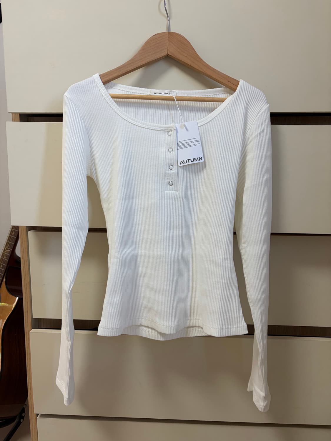 새상품|어텀 made딥유넥스냅티셔츠 상품이미지1