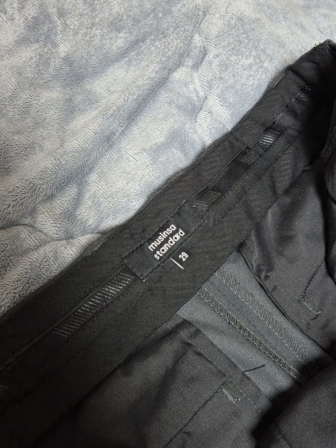 [29] 무신사 스탠다드와이드 슬랙스 그레이 상품이미지4