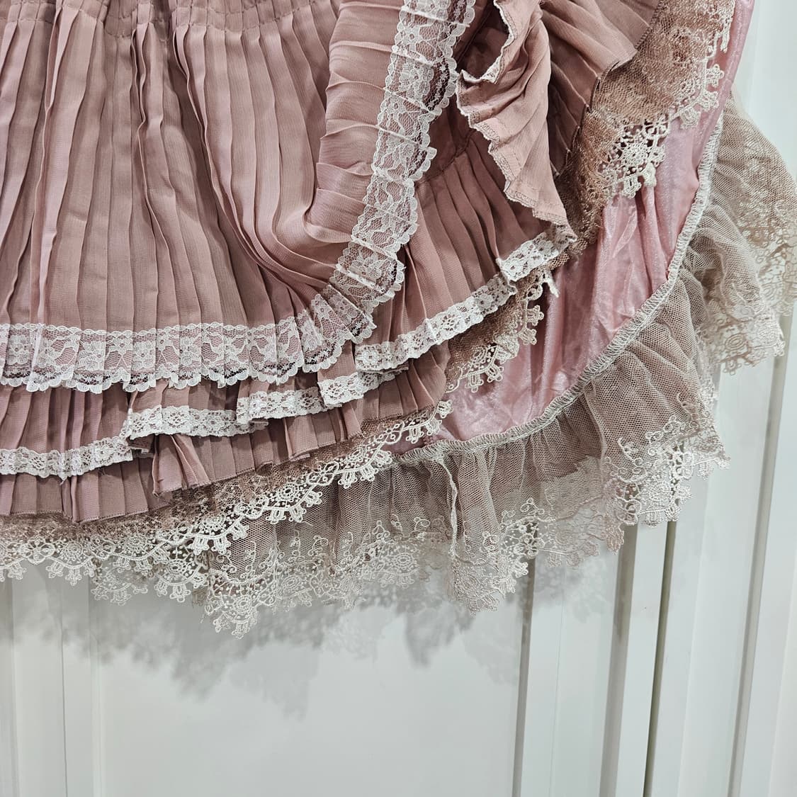 엑시즈팜(axes femme) 앤틱 로즈 플리츠 레이스 스커트 상품이미지7