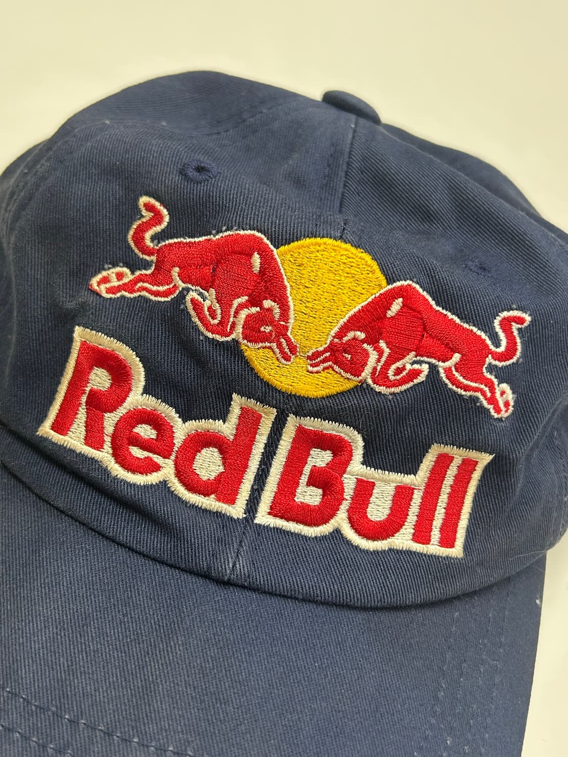 빈티지 레드불 볼캡 상품이미지1