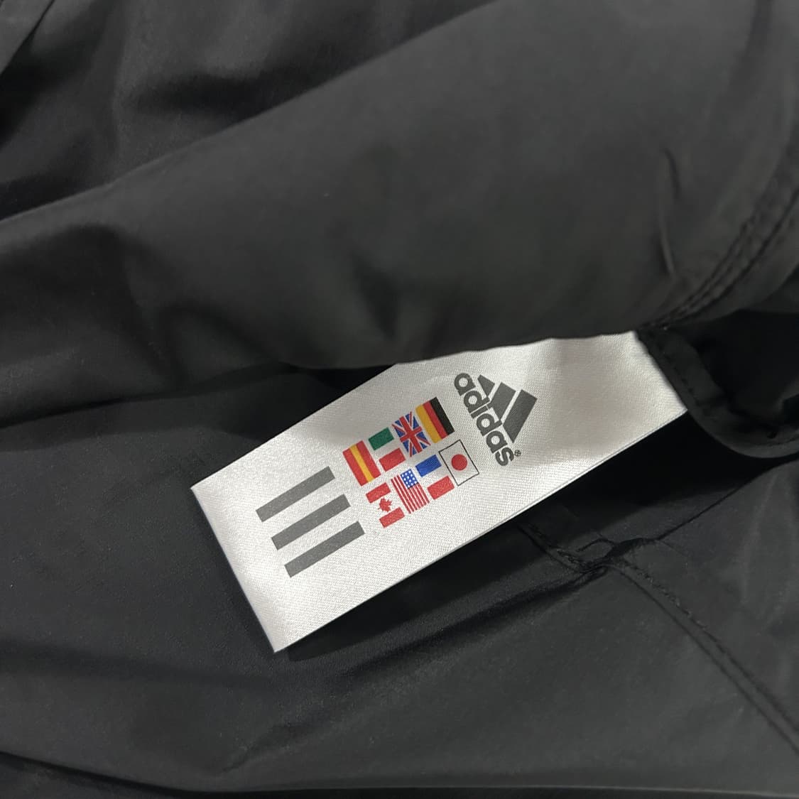 아디다스 블랙 바람막이 자켓 L 상품이미지3