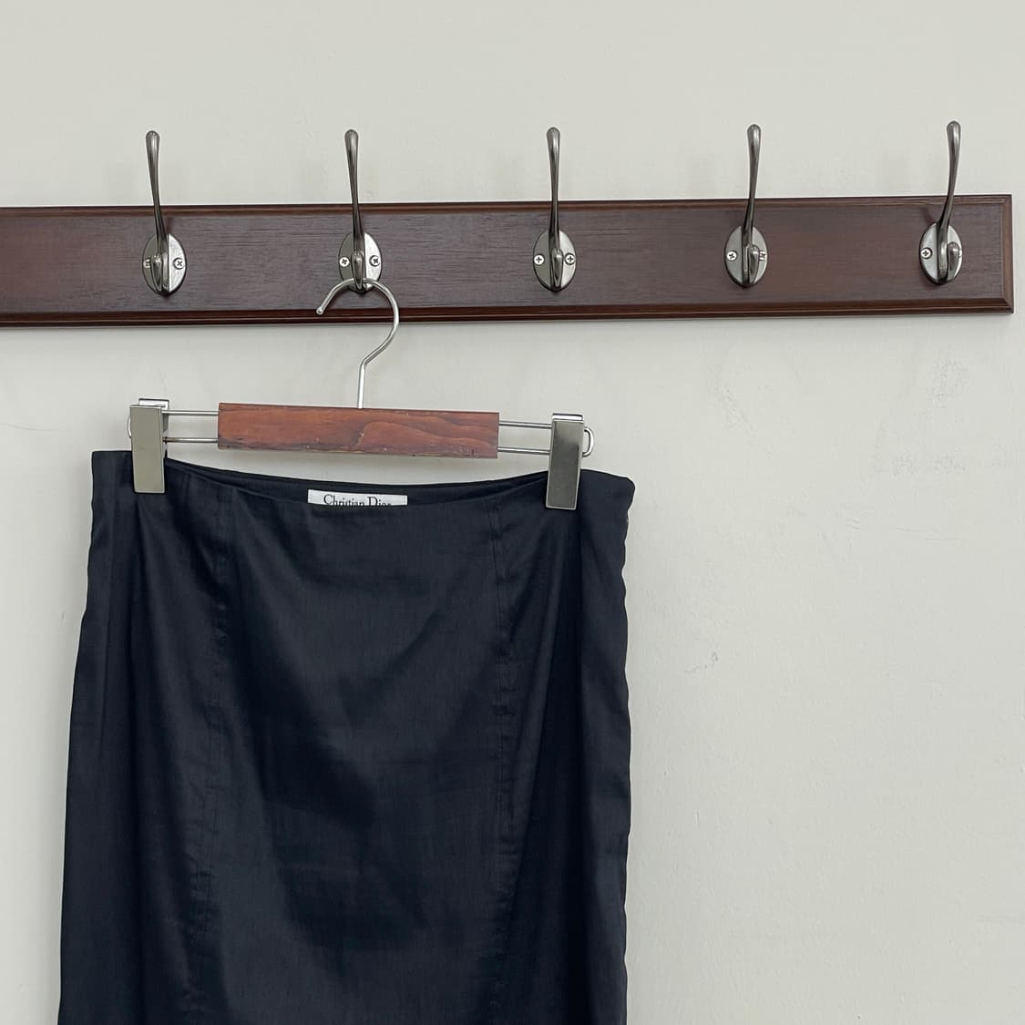 디올 사이드 슬릭 정장 스커트 상품이미지3