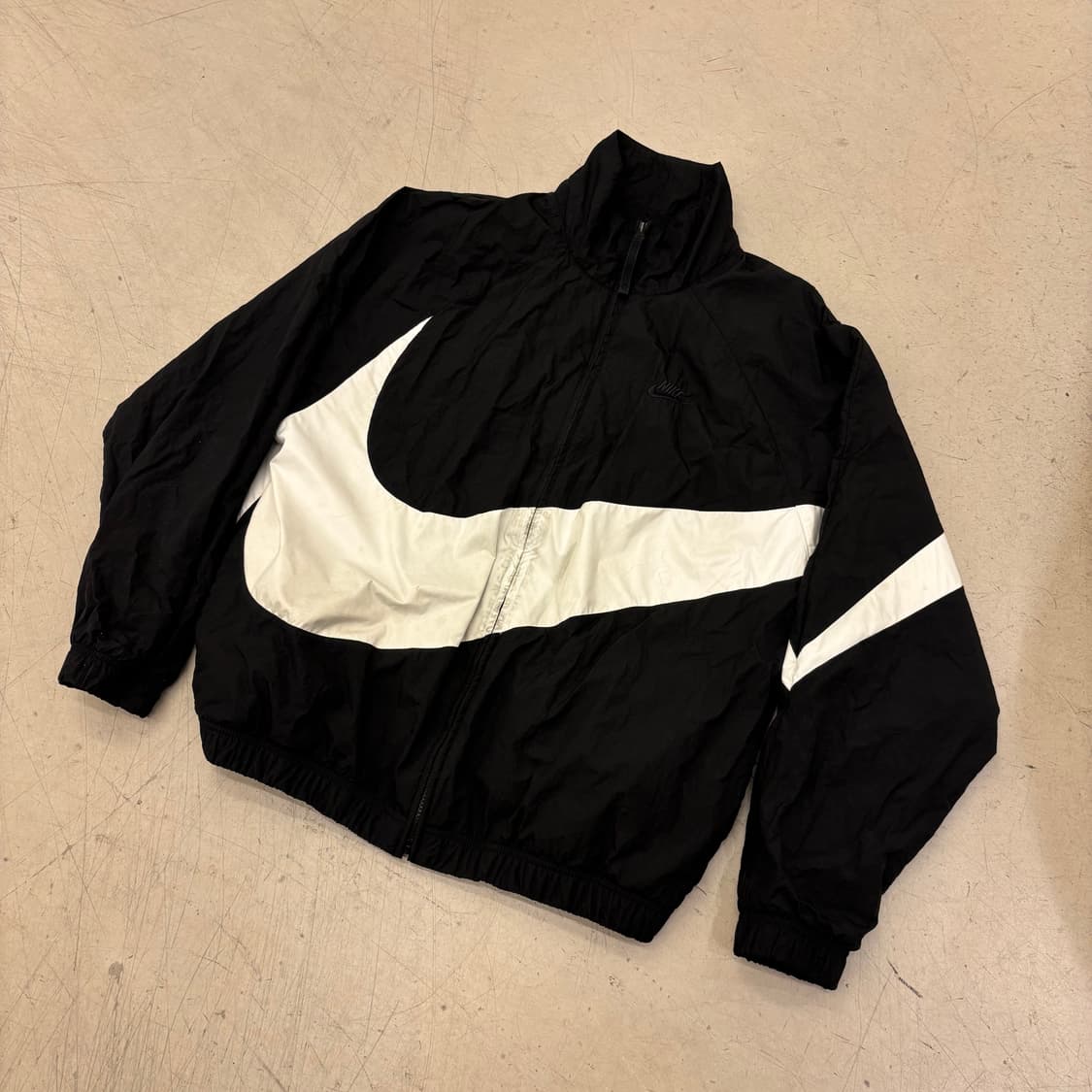 나이키 빅스우시 투톤 우븐 바람막이 상품이미지1