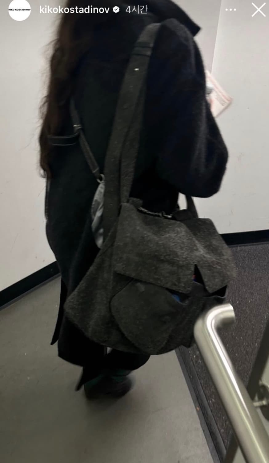 키코 코스타디노브 24fw mezulari bag chalk black 상품이미지2