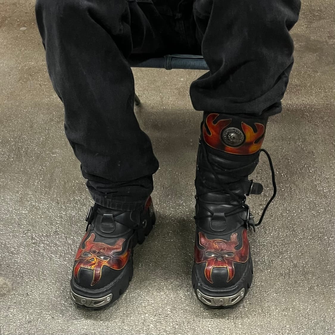 뉴락 스컬 플레임 부츠 (44) 상품이미지7