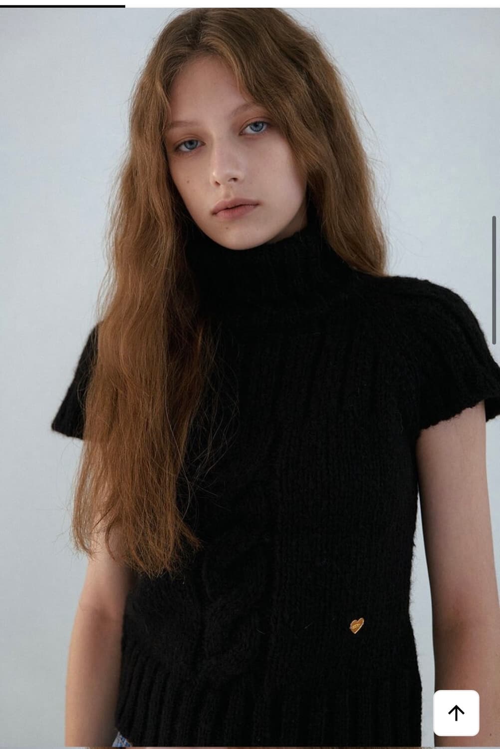 어랜 twist turtleneck knitwear_black 상품이미지1