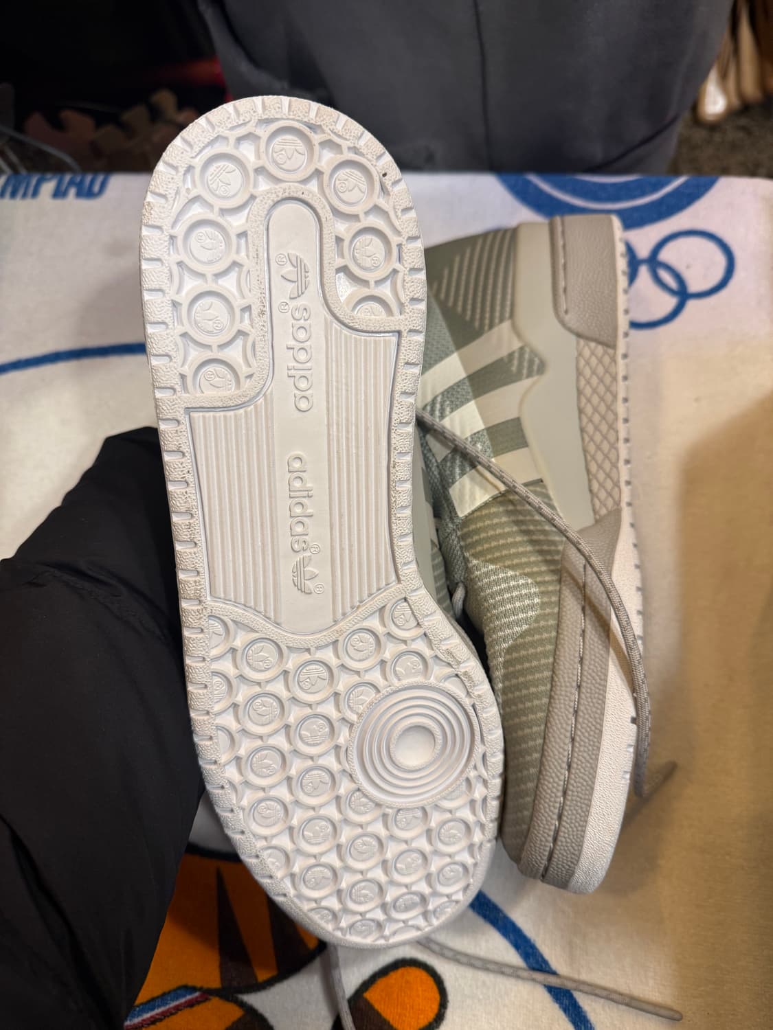 아디다스 니트 하이탑 포럼 원터팩 (275) 상품이미지3