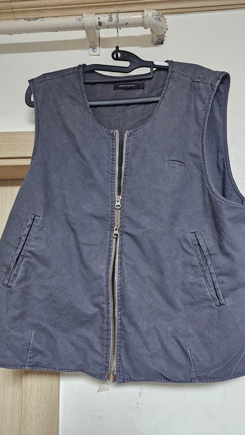 해칭룸 VTG Layering 조끼 다크 그레이 판매합니다 상품이미지4