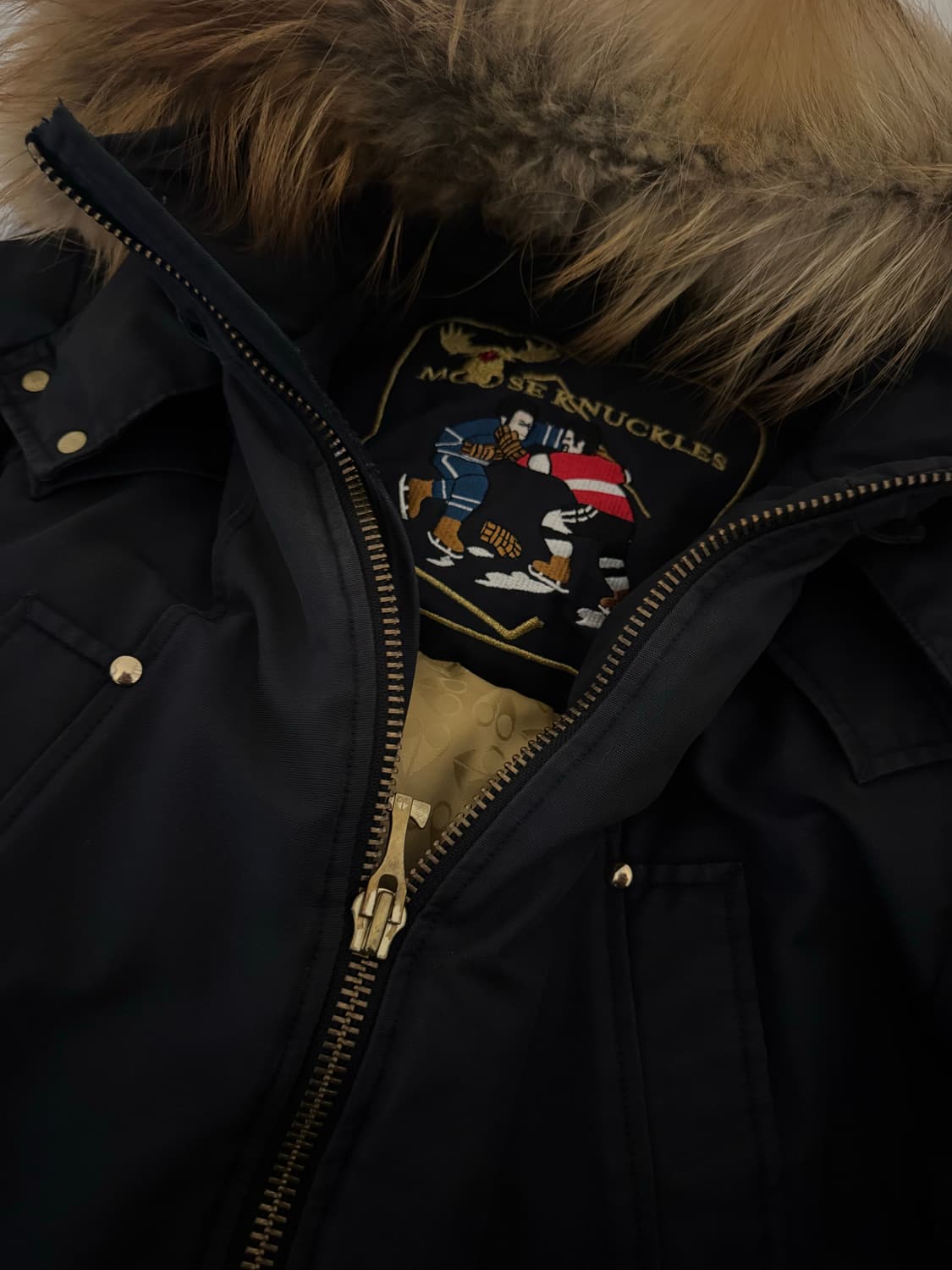 무스너클 발리스틱 봄버 패딩 금장 급처 상품이미지3