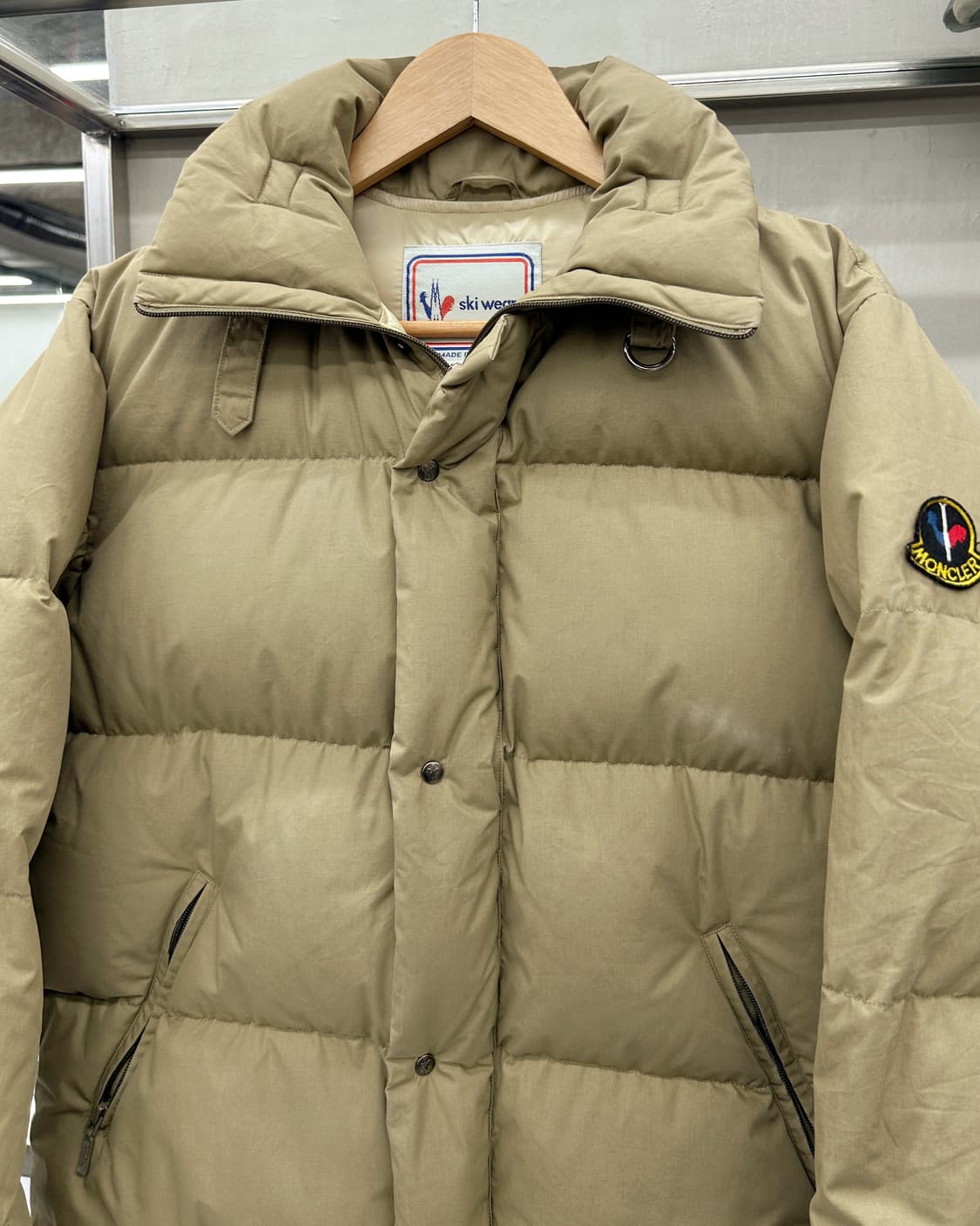 몽클레어 90s 아카이브 스키웨어 구스다운 패딩 점퍼 베이지 상품이미지2