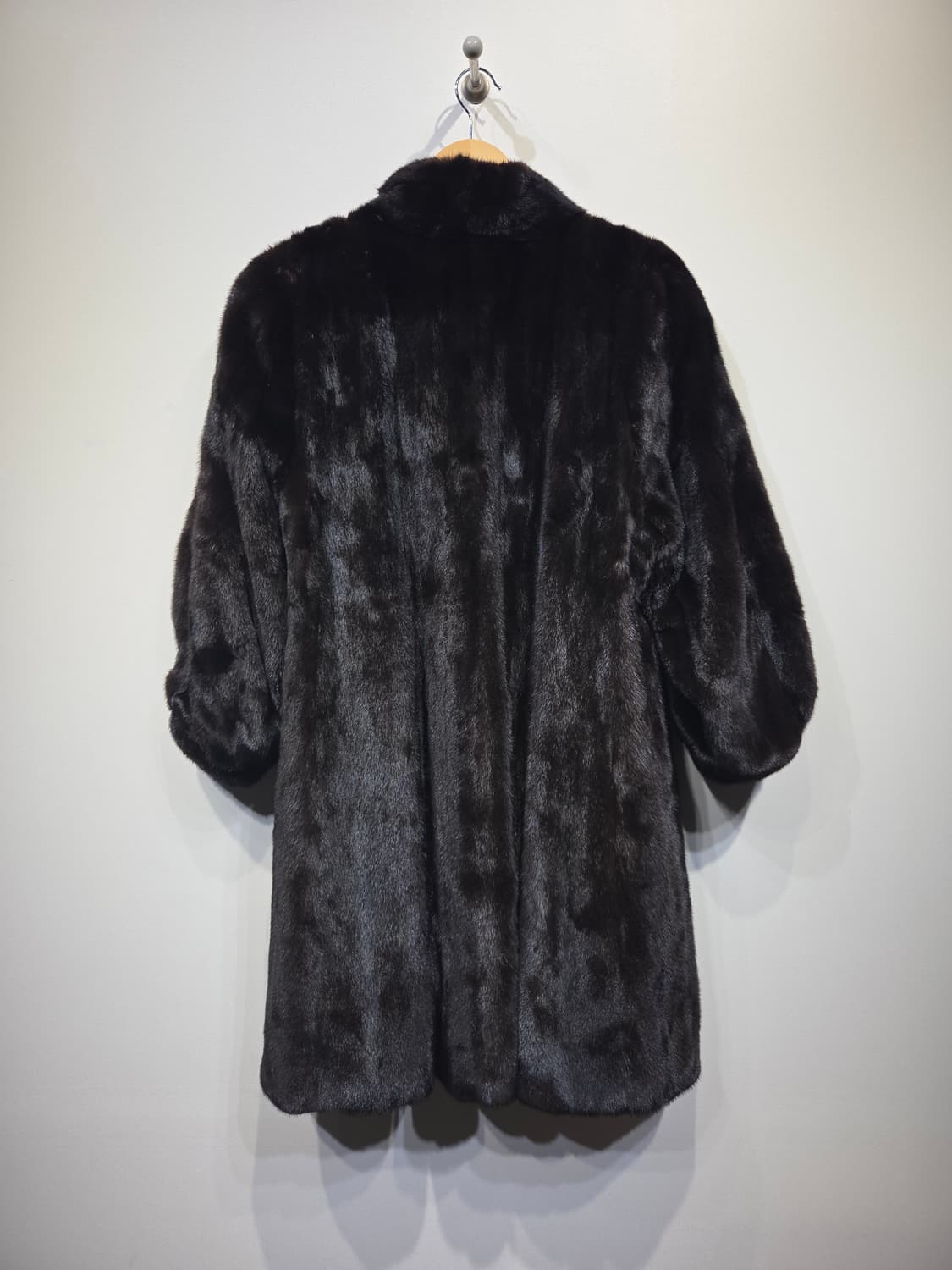 진도패션 르파르(Le Phare) 블랙그라마 리얼 밍크 코트 상품이미지6