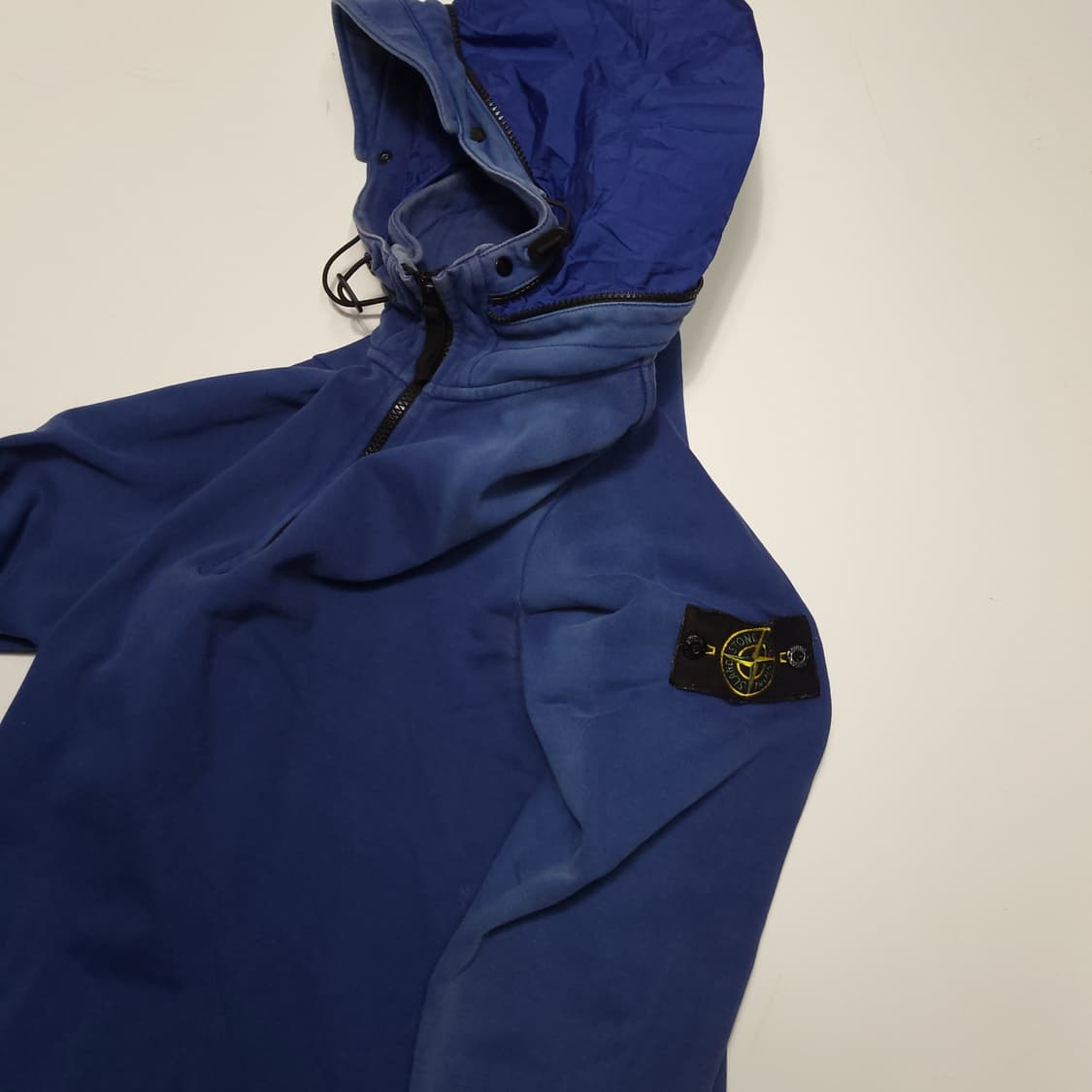 스톤아일랜드 하프집업 스웻셔츠 상품이미지1