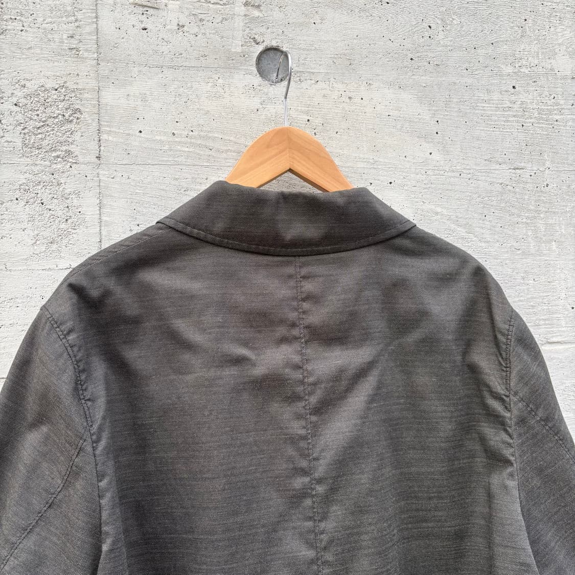 씨피컴퍼니 글로시 다크 올리브 맥코트 상품이미지5