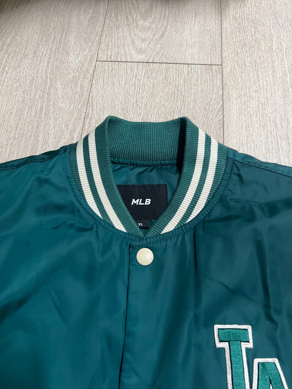 엠엘비 mlb 야구점퍼 LA XL 상품이미지3