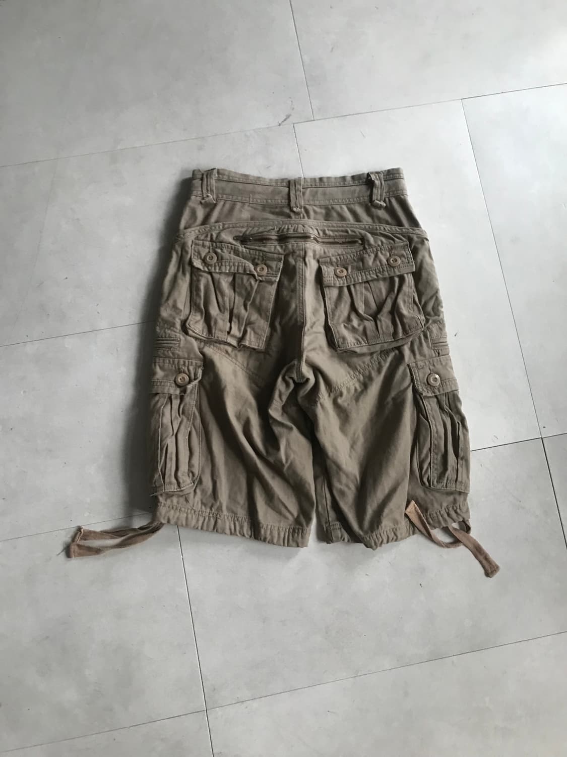 멀티포켓 베이지 버뮤다 상품이미지7