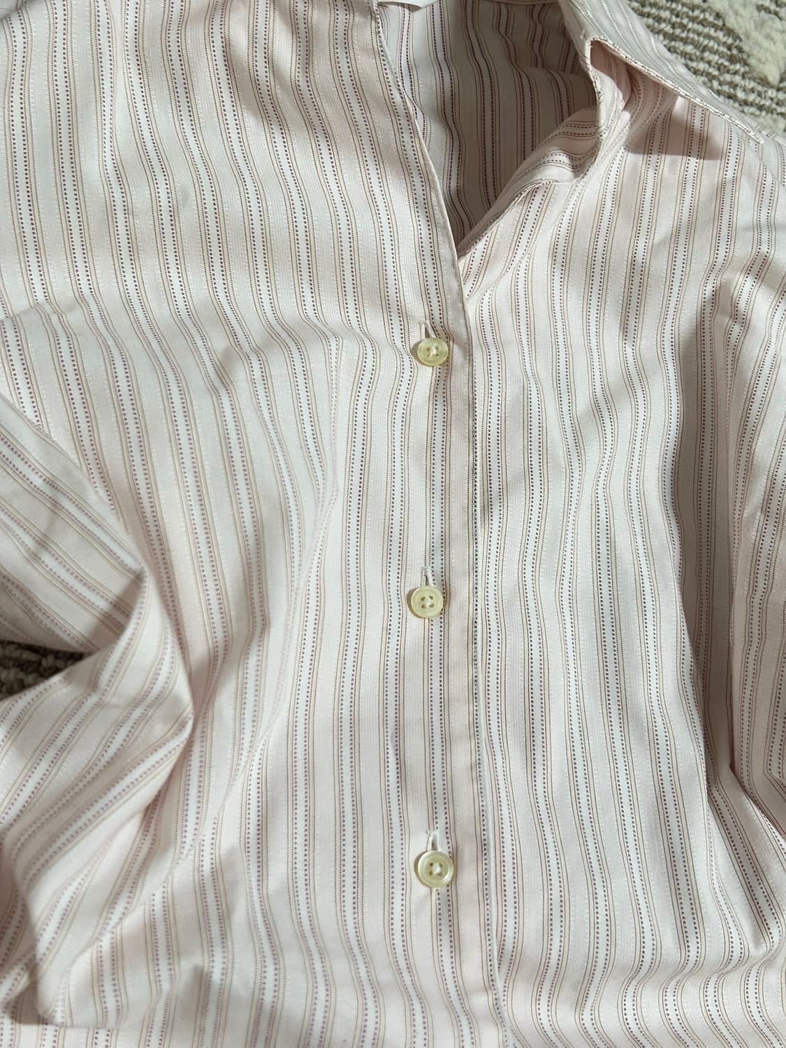 긱시크 핑크 스트라이프 셔츠 블라우스 상품이미지2