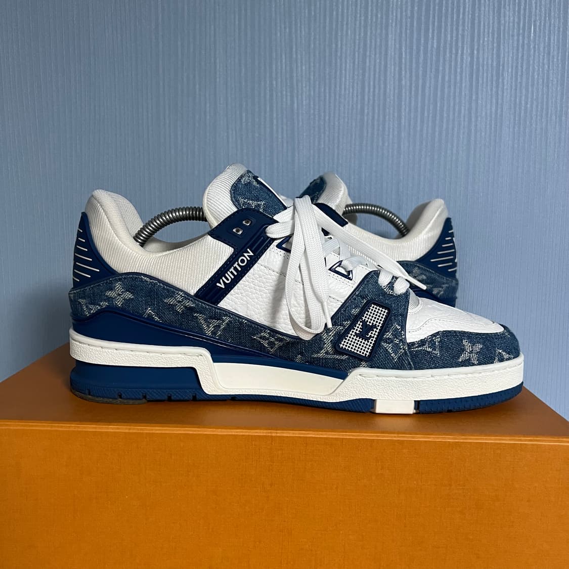 루이비통 LV 트레이너 모노그램 데님 블루 7사이즈 상품이미지7