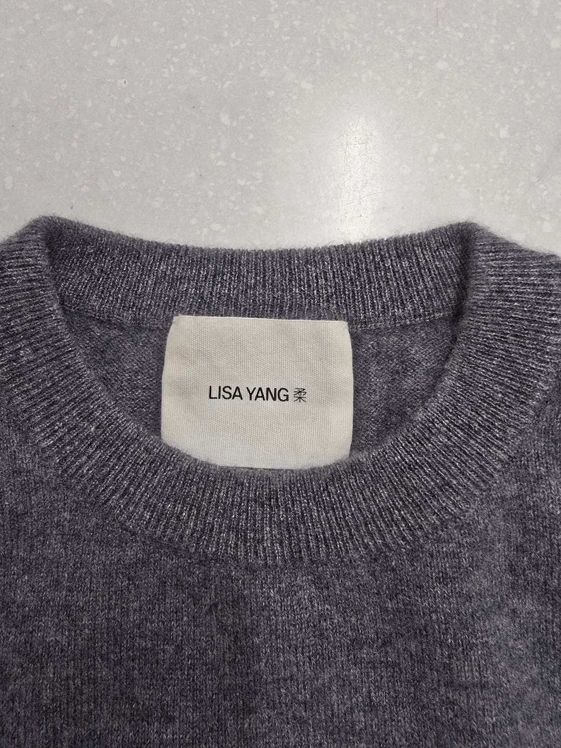 한섬 LISA YANG헬레나 캐시미어 100% 스웨터 (그라파이트) 상품이미지7
