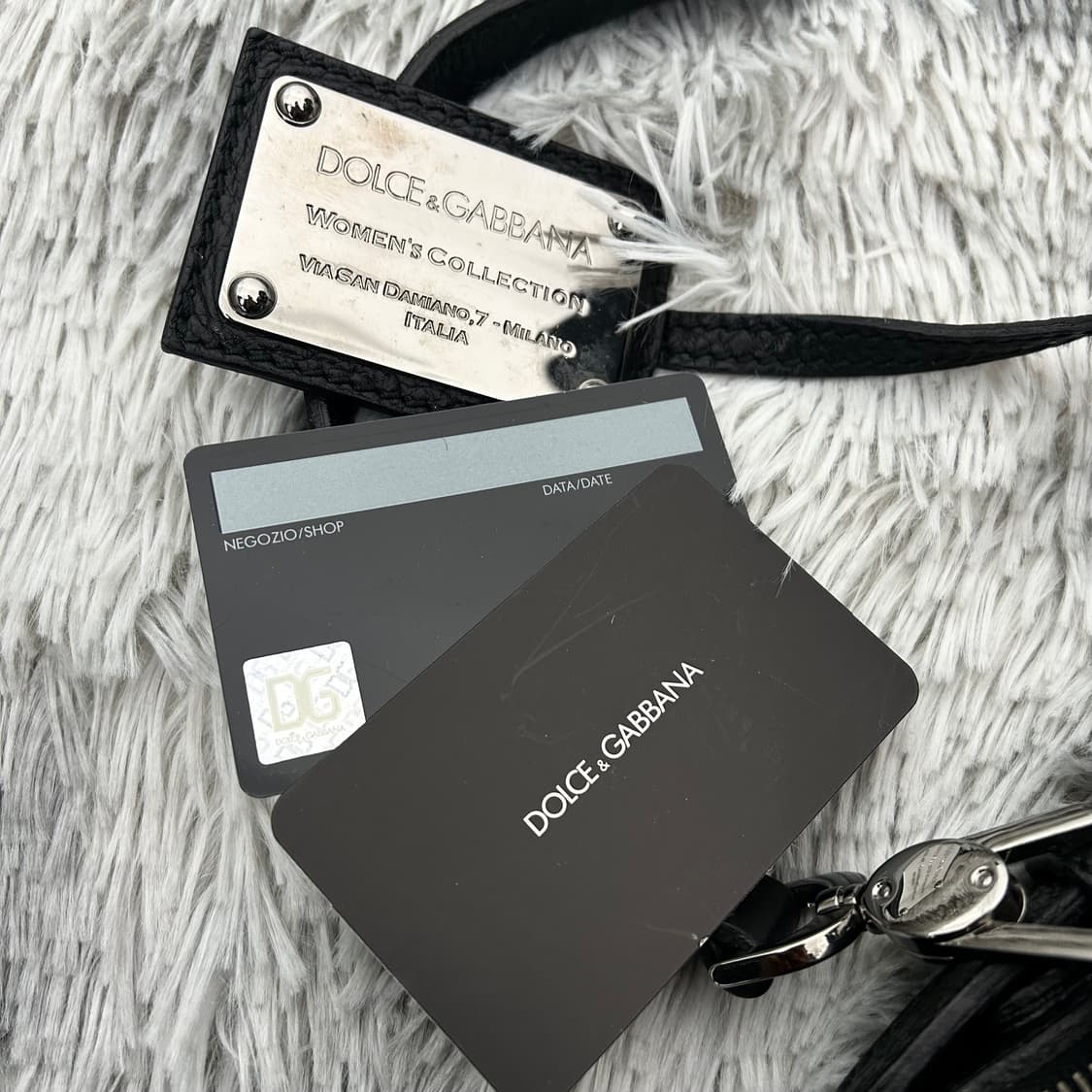 돌체앤가바나 송치가죽 투웨이 레오파드 크로스백 상품이미지8