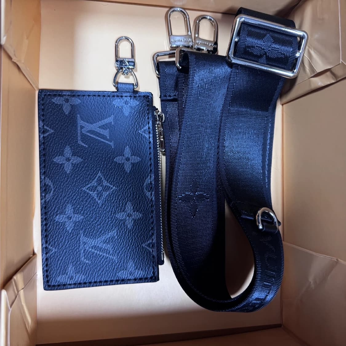 루이비통 가스통 크로스백 상품이미지2