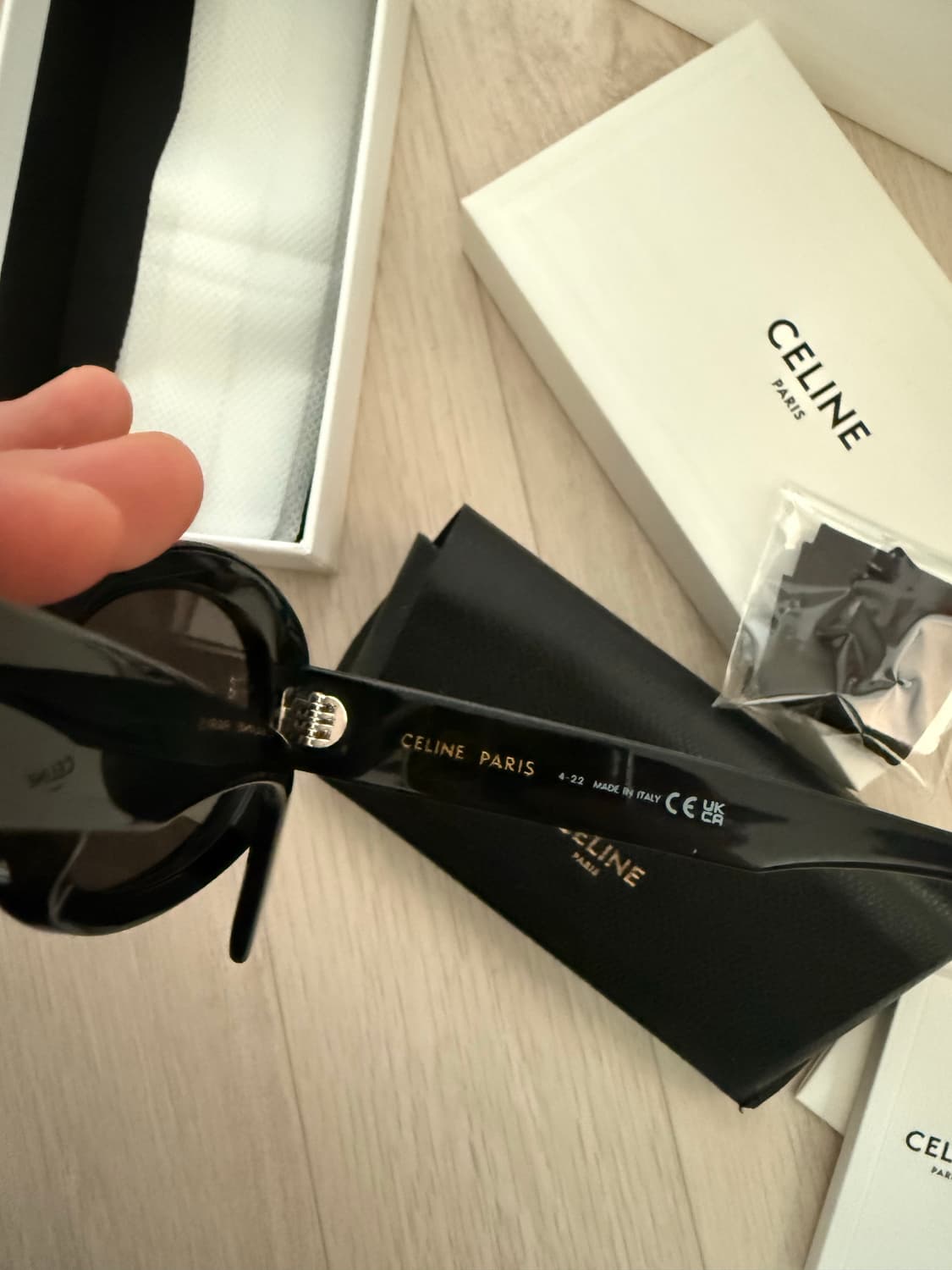 Celine Triomphe 01 Sunglasses in Ace 상품이미지5