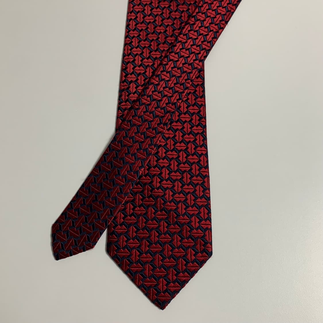 니나리치(NINA RICCI) 명품넥타이 A+등급 레드컬러 8cm 상품이미지3