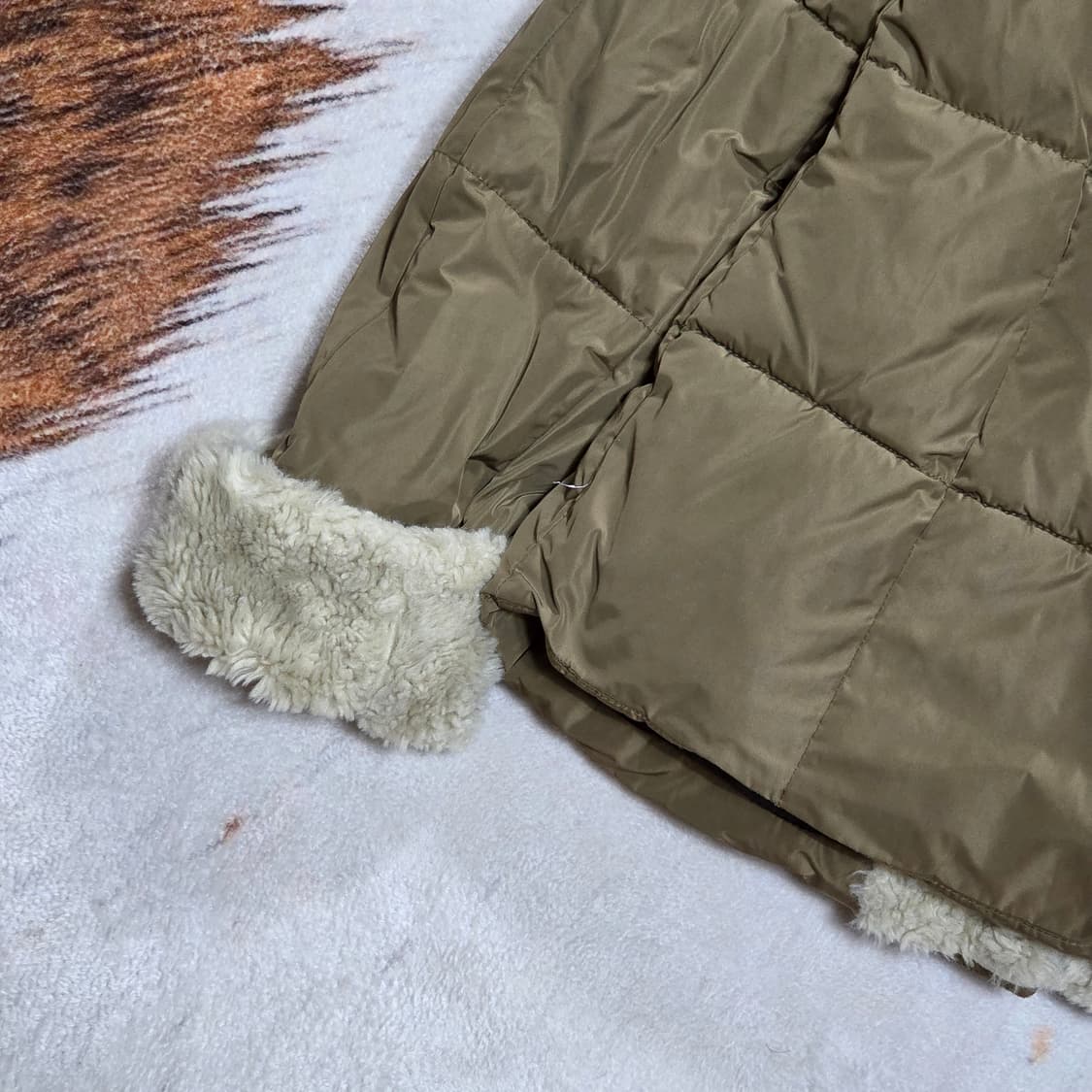 게스 퍼 카라 하이넥 패딩 점퍼 상품이미지7