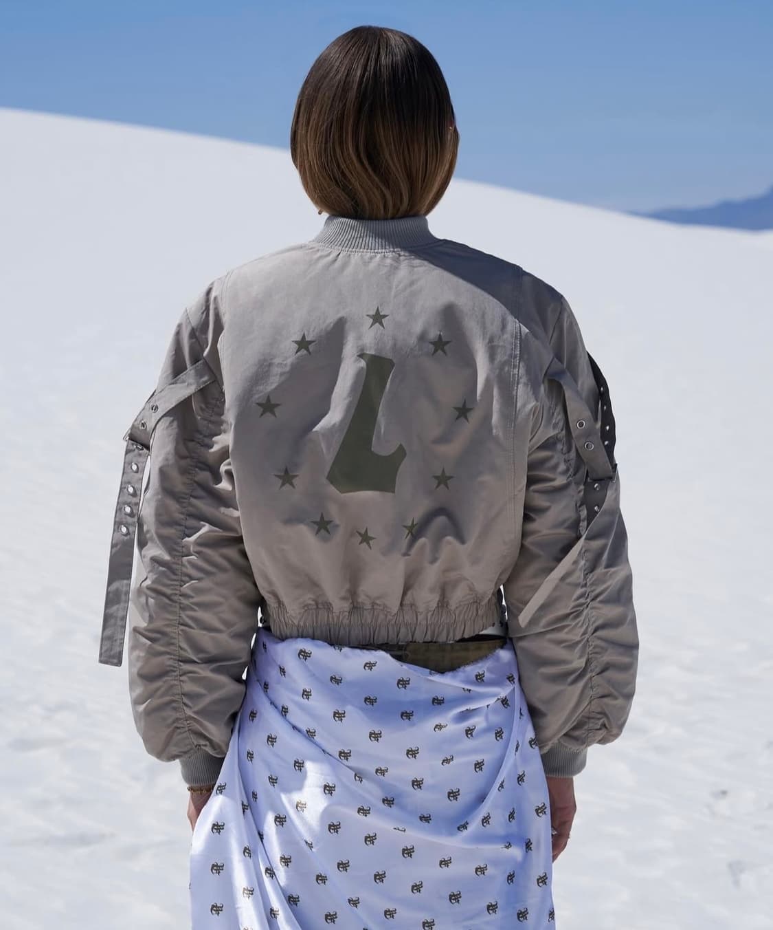 INCISION SHIRRING BOMBER JACKET Beige 상품이미지4